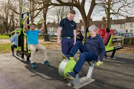 Free outdoor gym sessions for all in Tower Hamlets